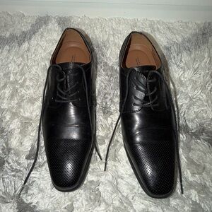 Tommy Hilfiger Black Leather Oxfords
